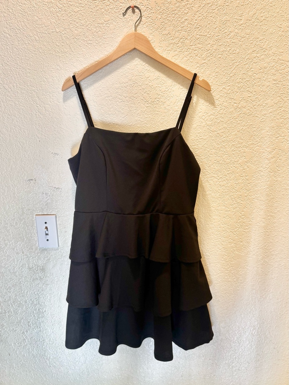 Black spaghetti strap tiered Mini Dress XL